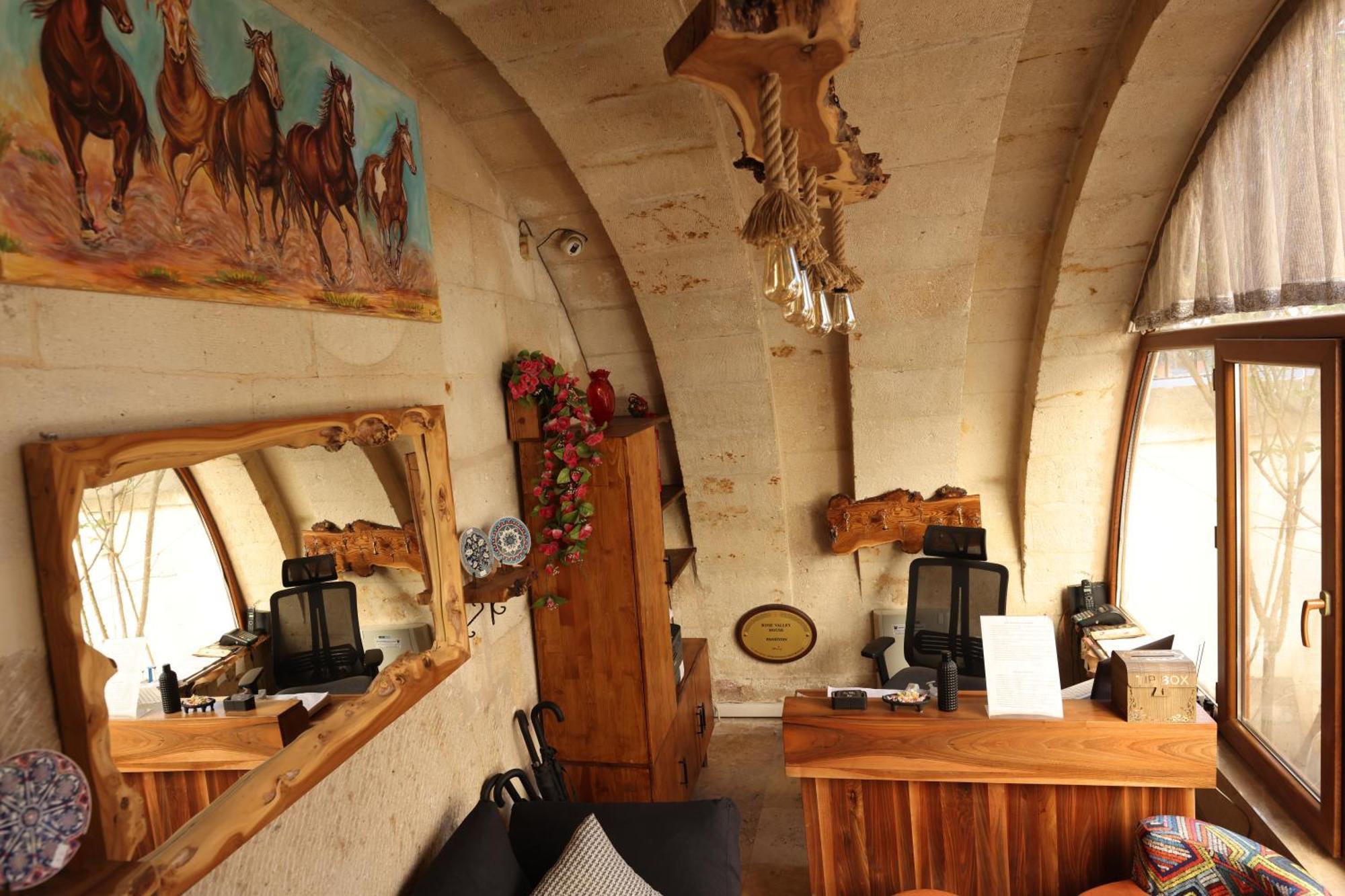 Rose Valley Hotel Göreme Buitenkant foto