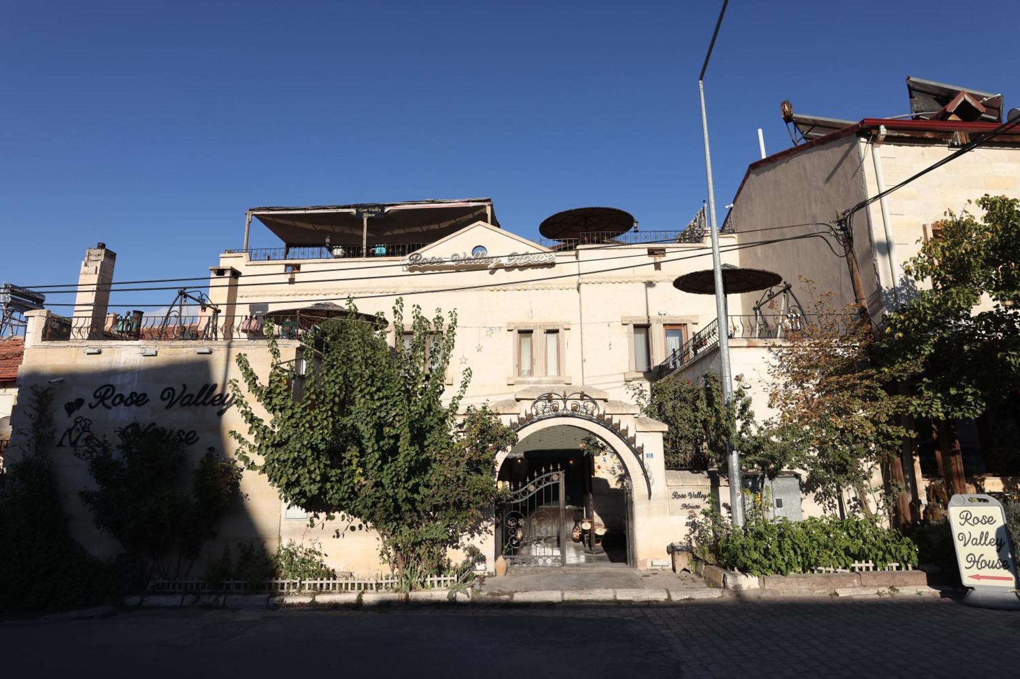 Rose Valley Hotel Göreme Buitenkant foto